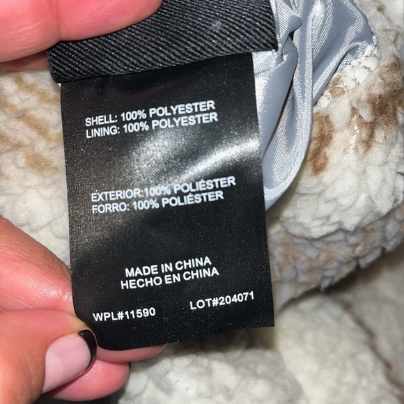 Weatherproof Women's Reversible Ultra Cozy Plush Fleece Plaid Jacket size Medium - Picture 8 of 8